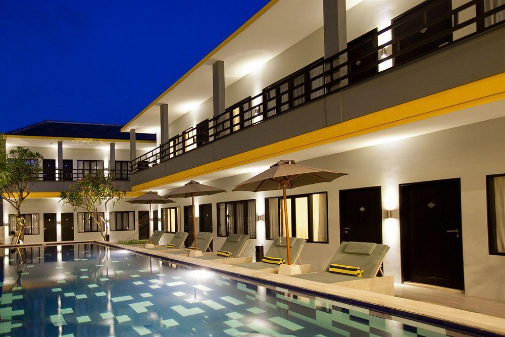 Palloma Hotel Kuta Kuta Lombok Exterior foto