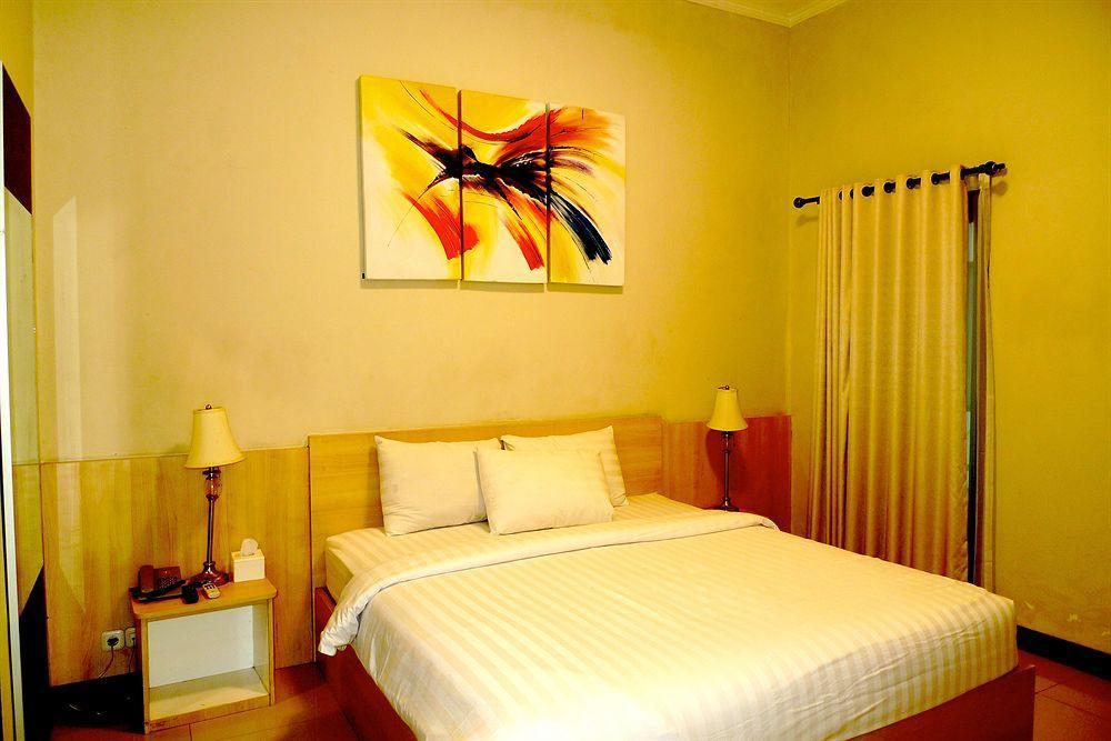 Palloma Hotel Kuta Kuta Lombok Exterior foto