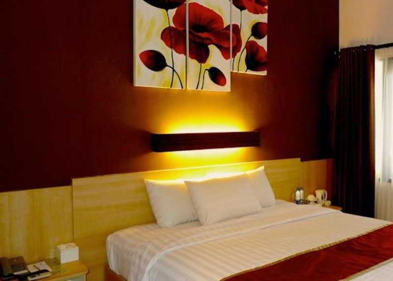 Palloma Hotel Kuta Kuta Lombok Exterior foto