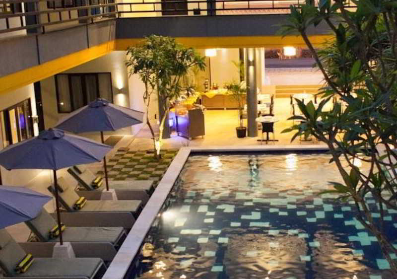 Palloma Hotel Kuta Kuta Lombok Exterior foto